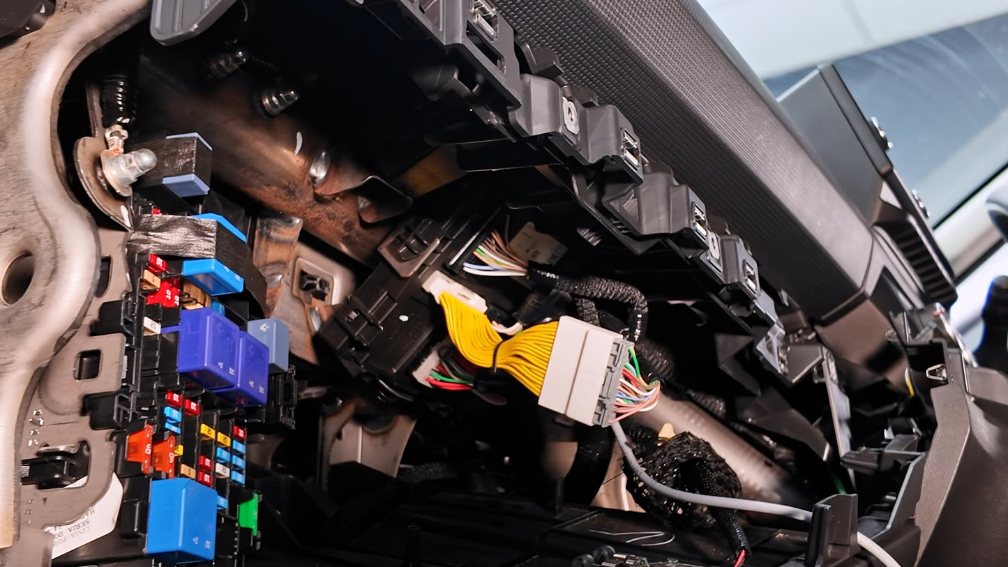 ADC2017 Renault/Nissan Bypass Cable